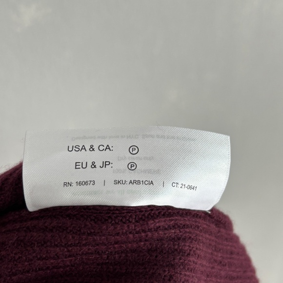 M.M. Lafleur size S burgundy turtleneck ribbed sweater 100% cashmere hi-low - Picture 9 of 9